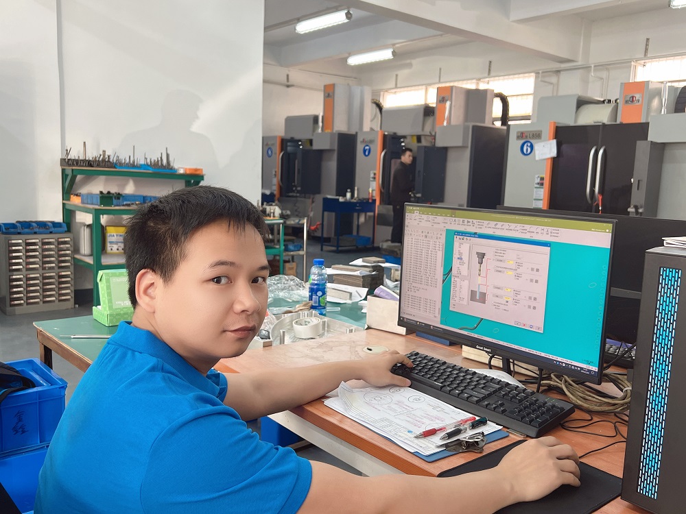 The Members of Rollyu Precision's Production and Engineering Team