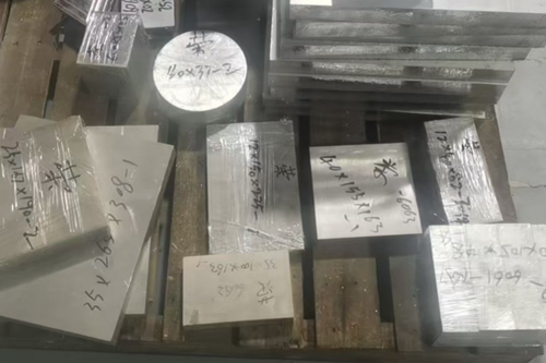 Choosing the Right Material for Medical Components